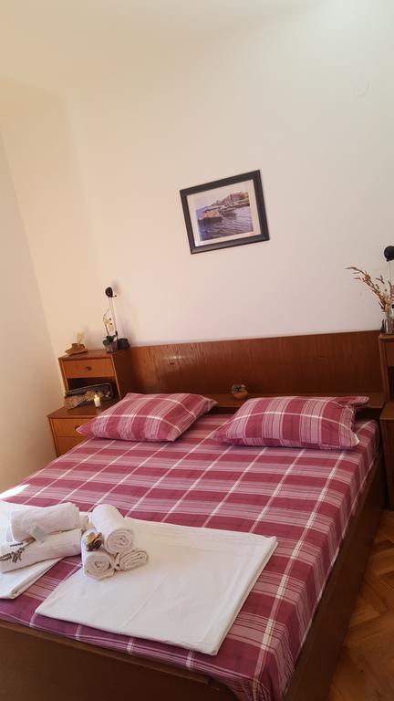 Apartment Ana Kali Esterno foto